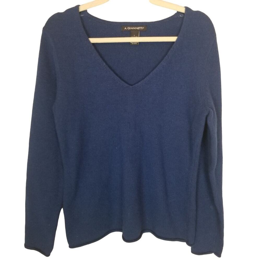 A Giannetti Womens Wool Angora V-Neck Sweater Sz L Minimalist Quiet Luxury Navy